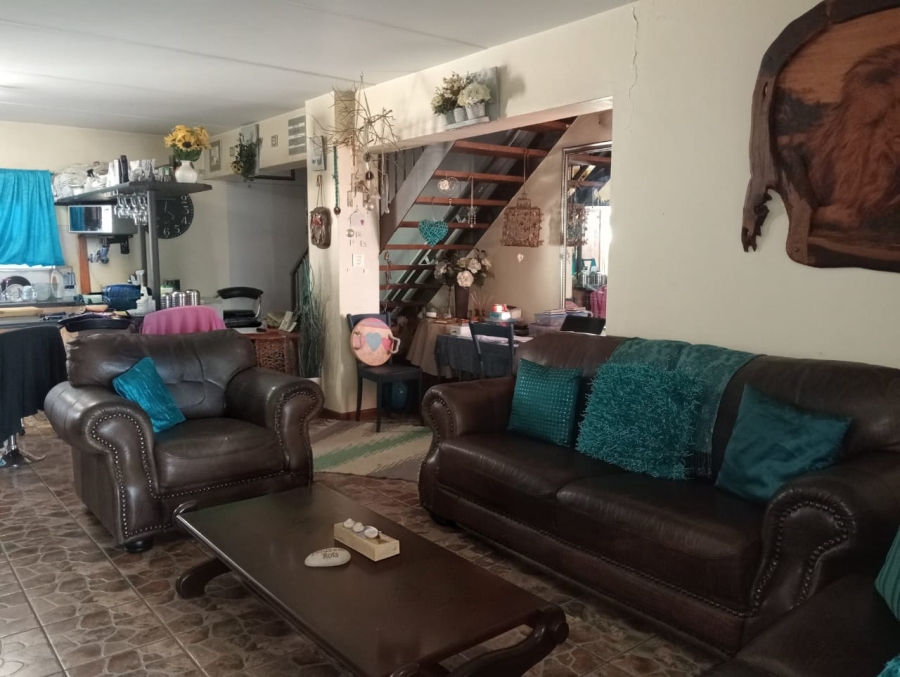 3 Bedroom Property for Sale in Waterval East North West